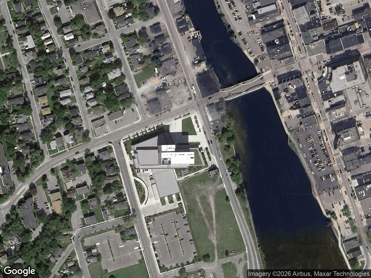 Aerial view of Quinte Consolidated Courthouse