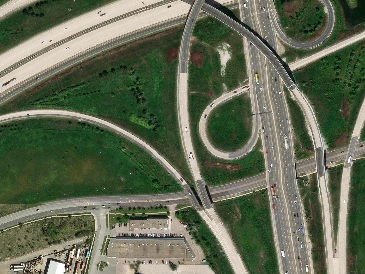 Site entrance from Steeles Avenue and Alcide Street