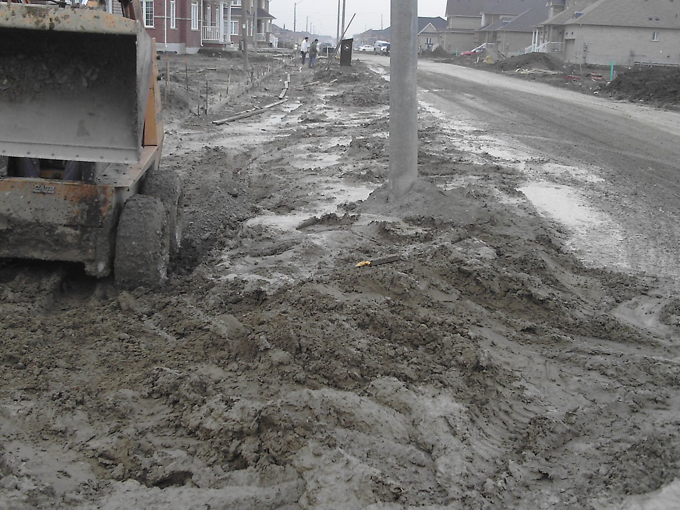 Road base and utility installation at Hamptons