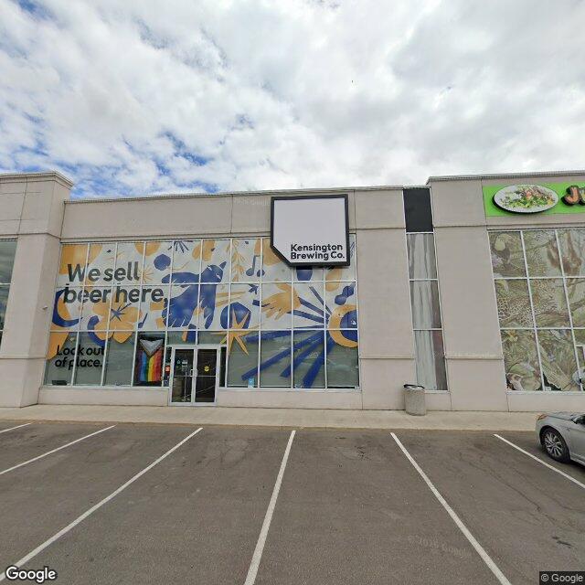 Industrial Building – Si Vous Play Sports – Storefront detail