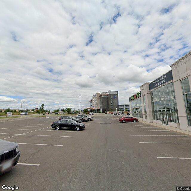 Industrial Building – Si Vous Play Sports – Parking and site area