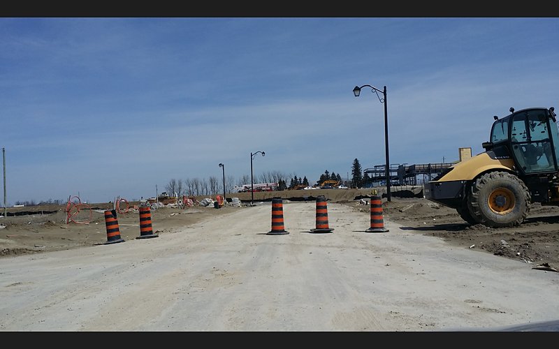 King Road & Dufferin Street External Servicing construction